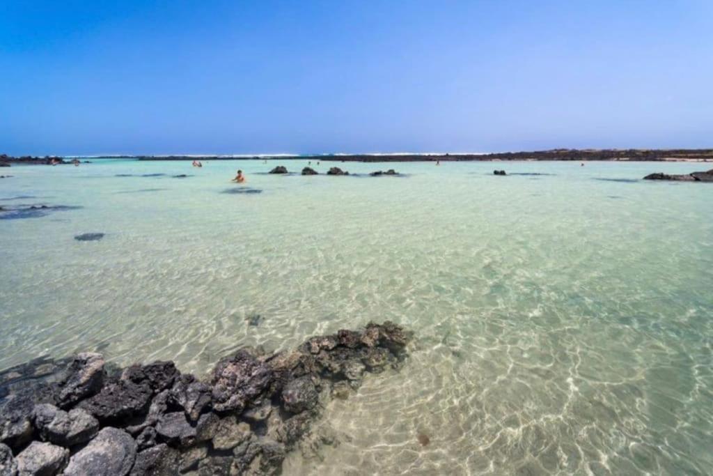 Apto - Estudio Ancla III - Old Town & Playa Chica Puerto del Carmen  Dış mekan fotoğraf